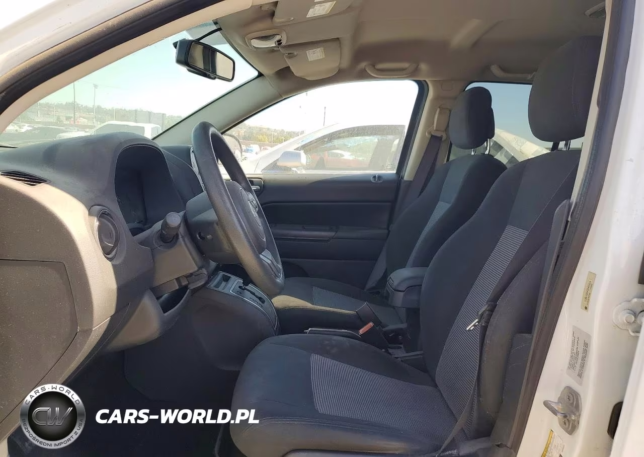 2016 Jeep Compass Sport VIN:1C4NJCBAXGD665534 - 7