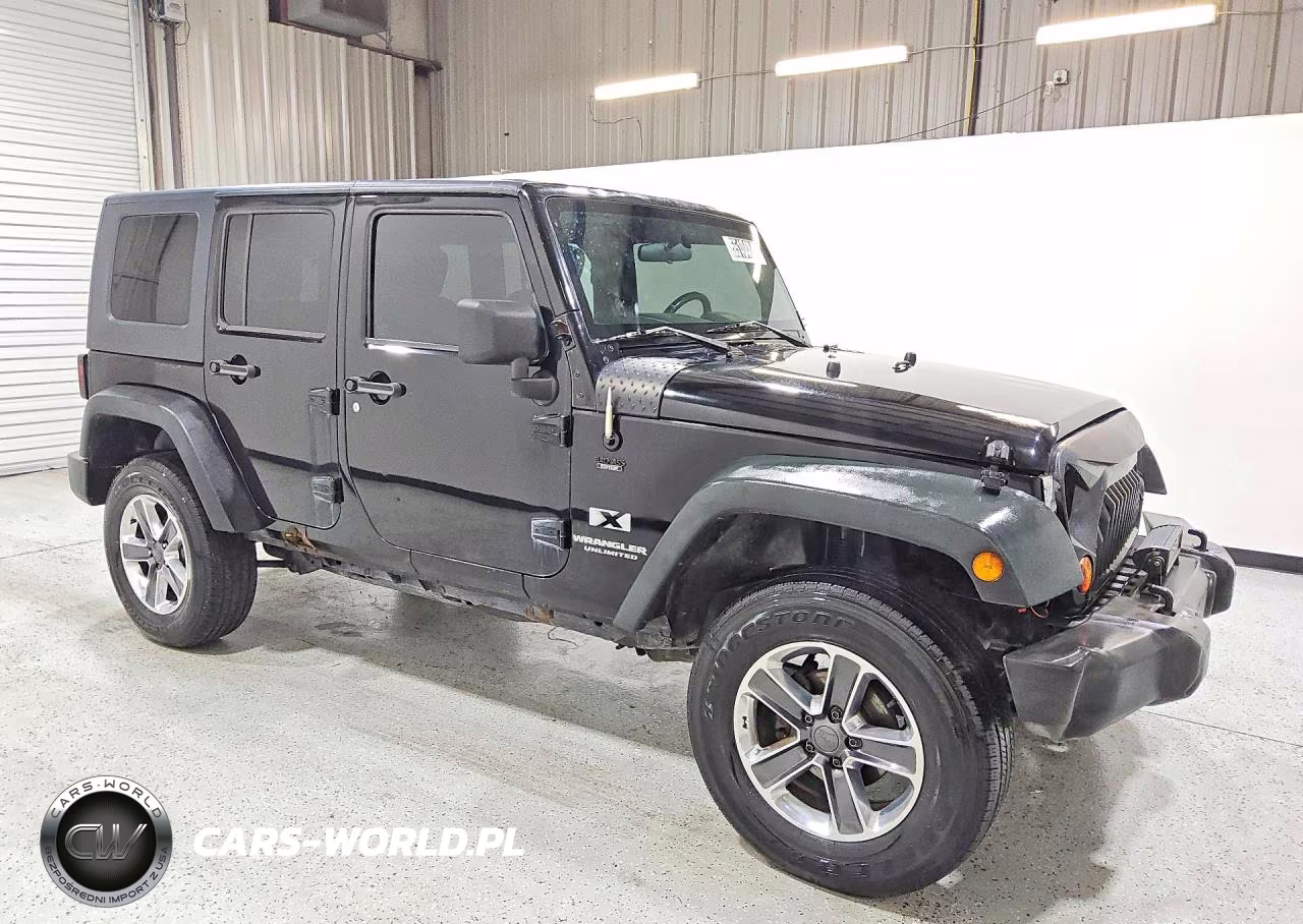 2009 Jeep Wrangler Unlimited X VIN:1J4GA39139L720830 - 4