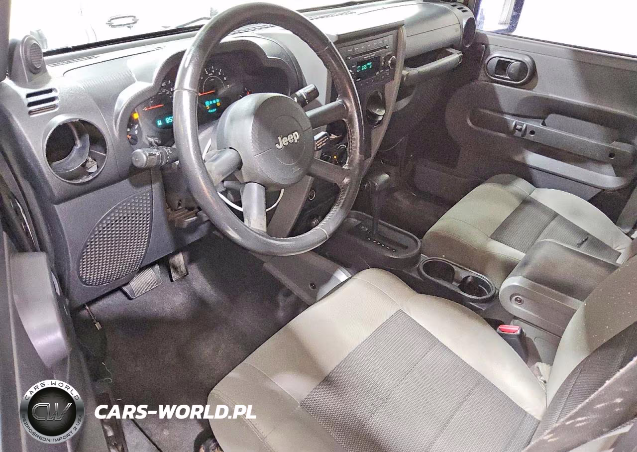 2009 Jeep Wrangler Unlimited X VIN:1J4GA39139L720830 - 8