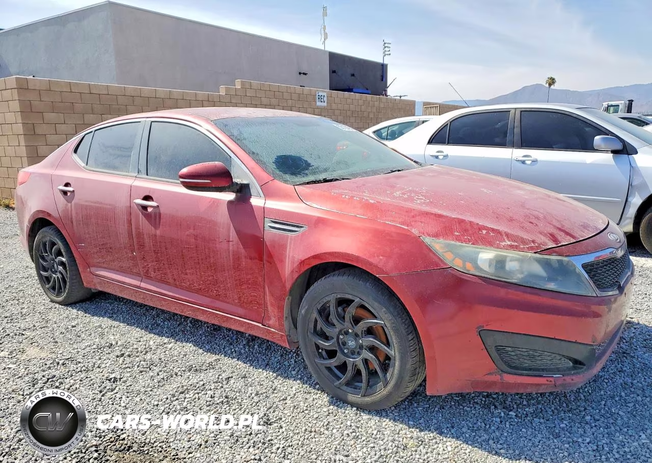 2012 Kia Optima Lx VIN:5XXGM4A73CG066633 - 4