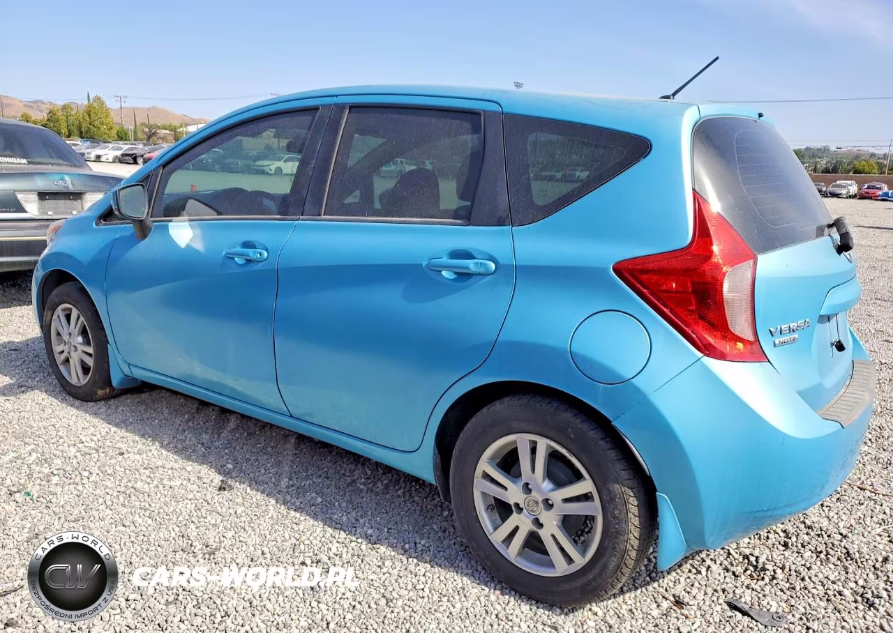 2015 Nissan Versa Note S VIN:3N1CE2CP0FL370821 - 2