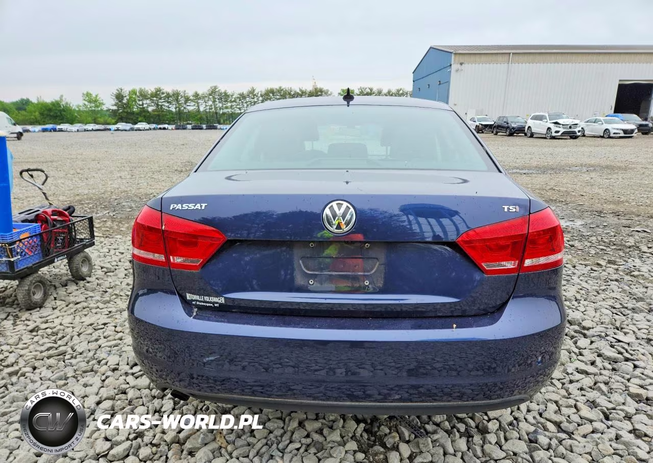 2015 Volkswagen Passat S VIN:1VWAT7A36FC101769 - 6