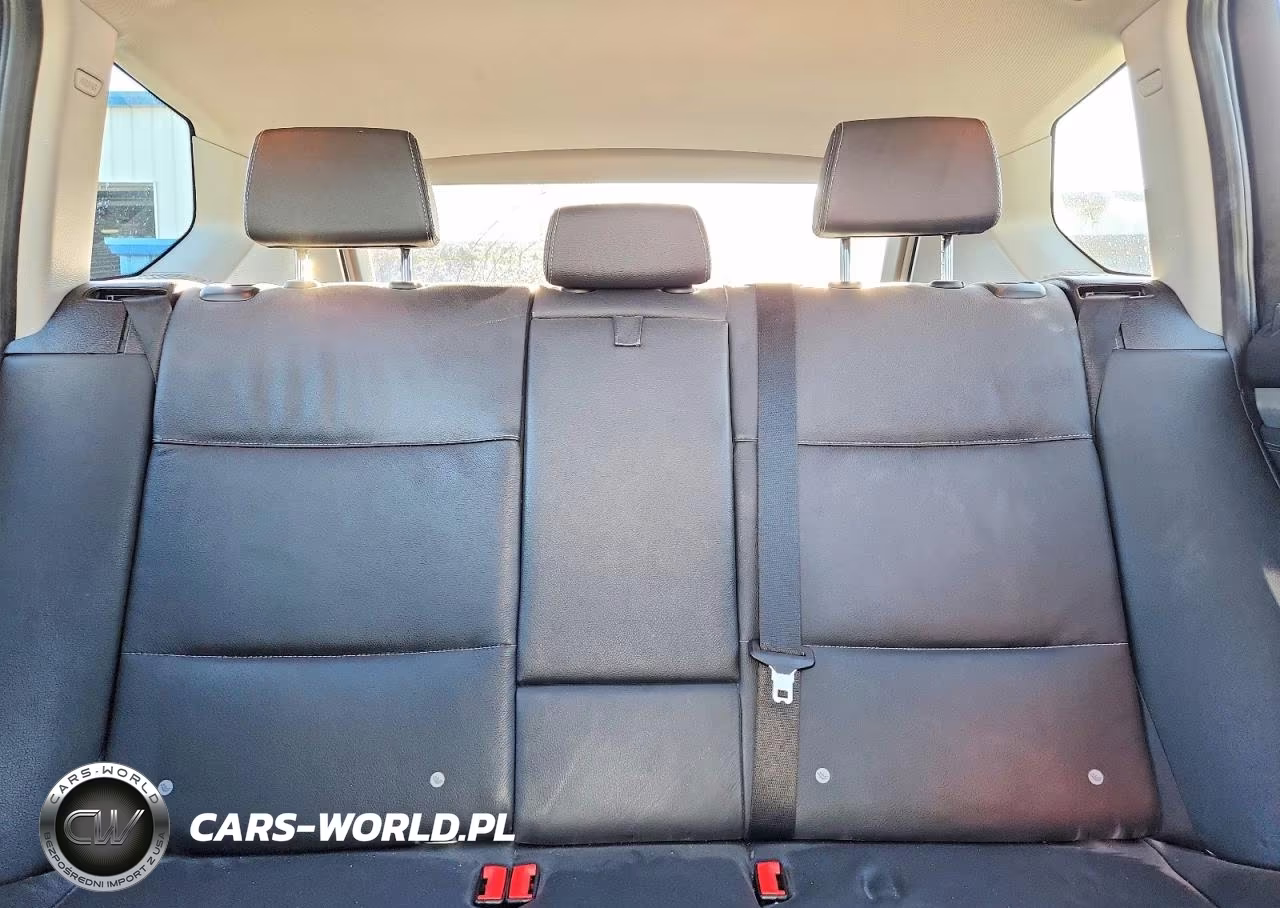 2011 BMW X3 xDrive28I VIN:5UXWX5C54BL702932 - 10