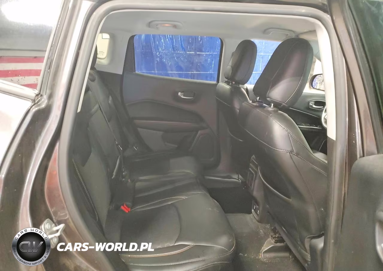 2018 Jeep Compass Latitude VIN:3C4NJDBB1JT501069 - 11