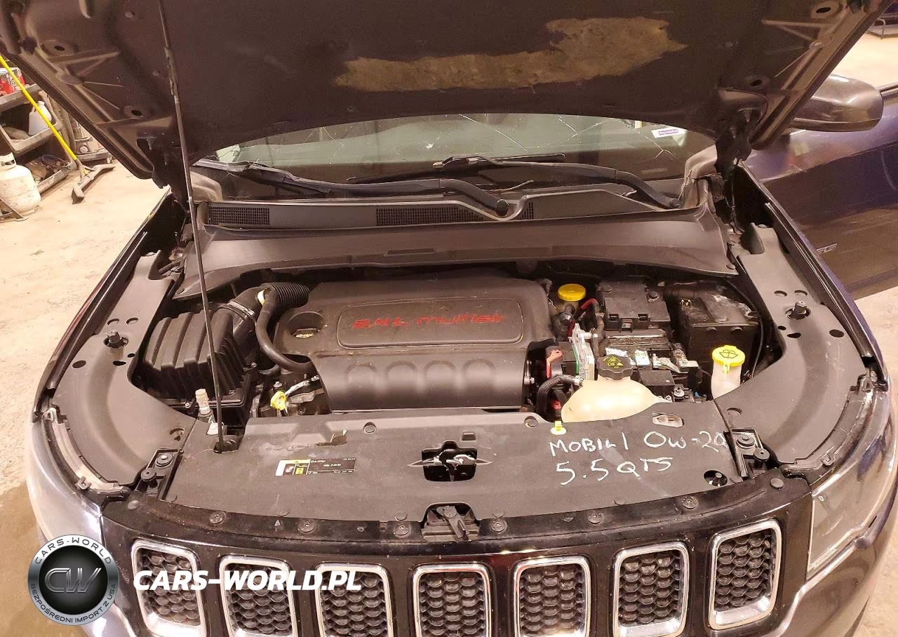 2018 Jeep Compass Latitude VIN:3C4NJDBB1JT501069 - 12
