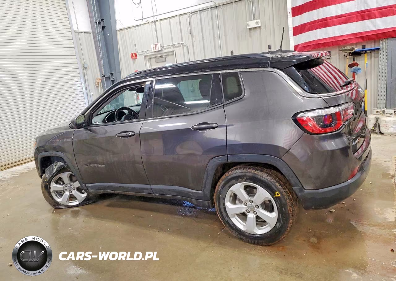 2018 Jeep Compass Latitude VIN:3C4NJDBB1JT501069 - 2