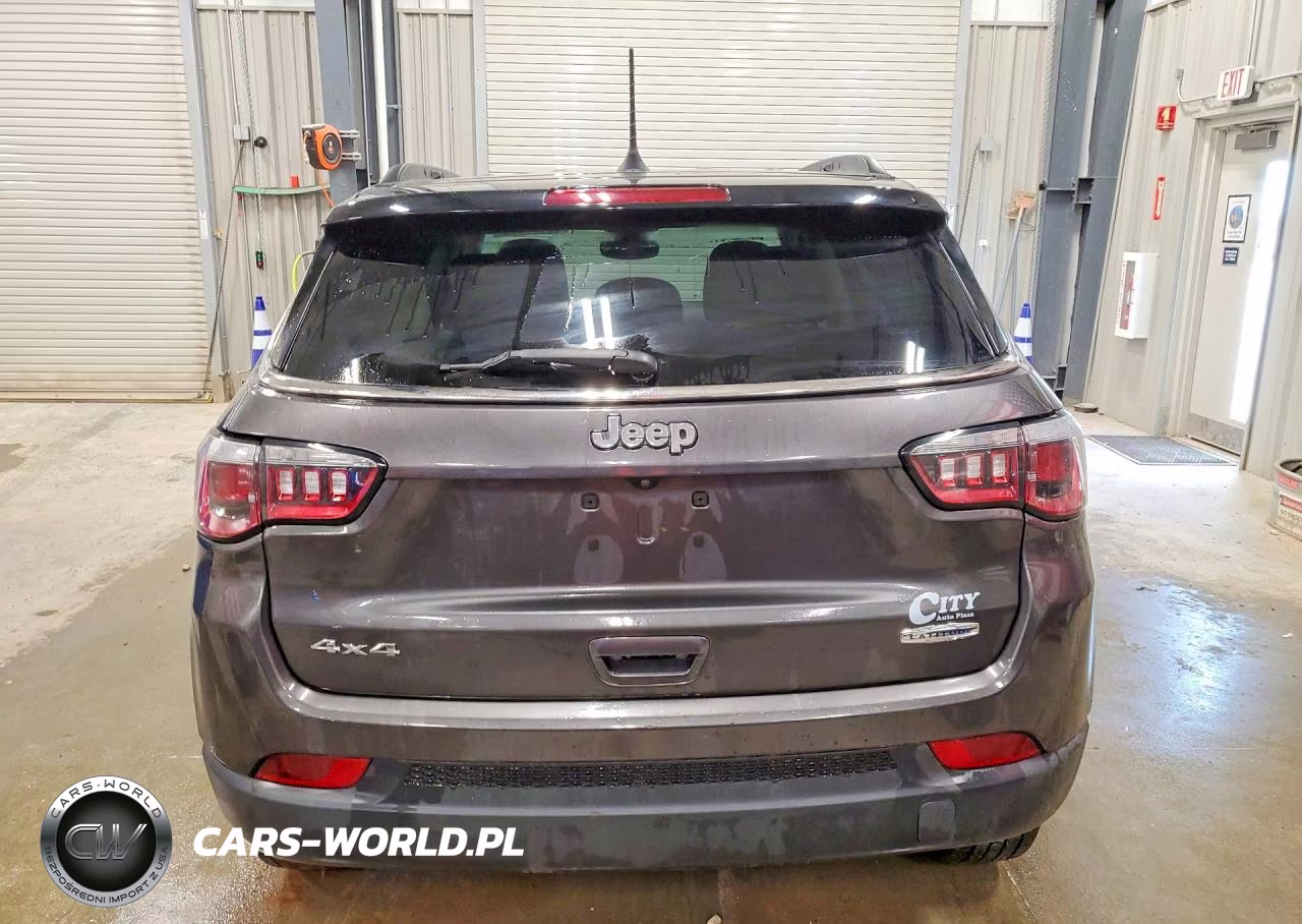 2018 Jeep Compass Latitude VIN:3C4NJDBB1JT501069 - 6