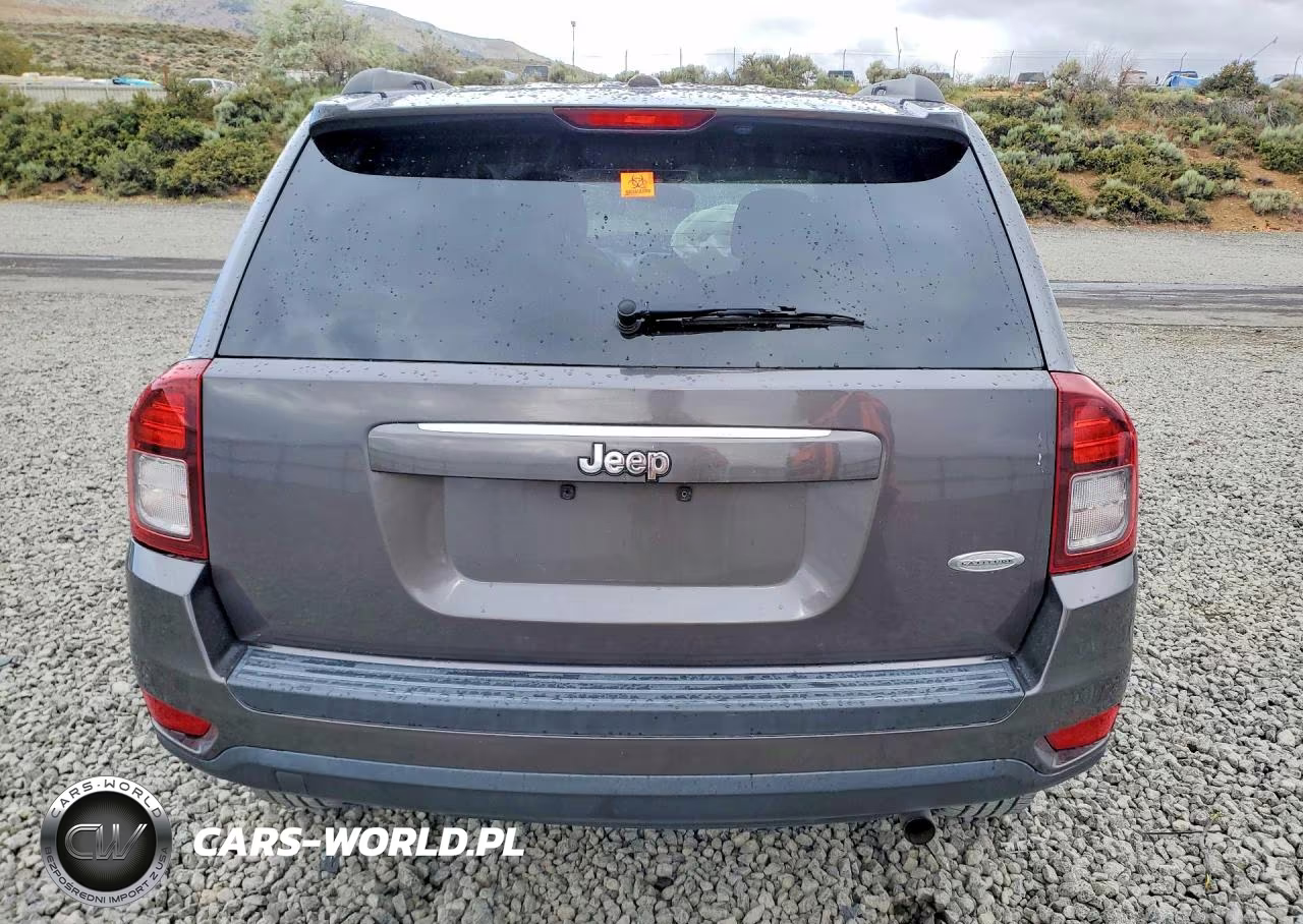 2016 Jeep Compass Latitude VIN:1C4NJCEB3GD599929 - 6
