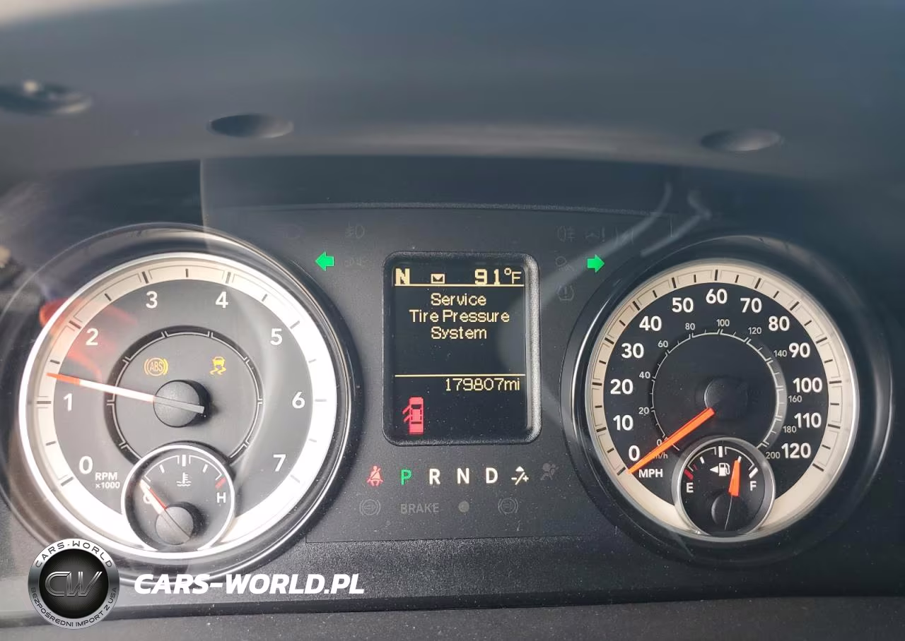 2016 Ram 1500 Slt VIN:1C6RR6GT1GS393898 - 9