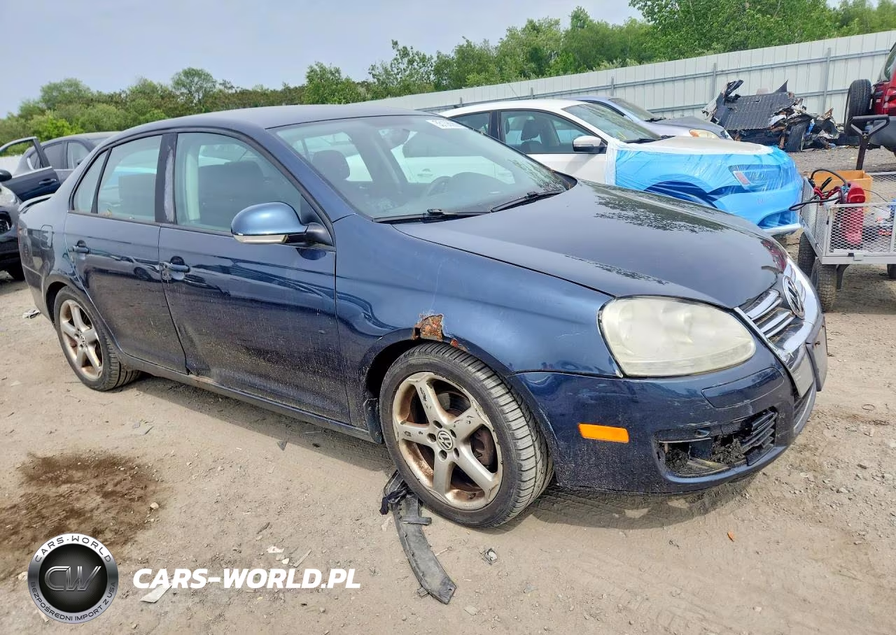 2008 Volkswagen Jetta S VIN:3VWJZ71K28M093015 - 4