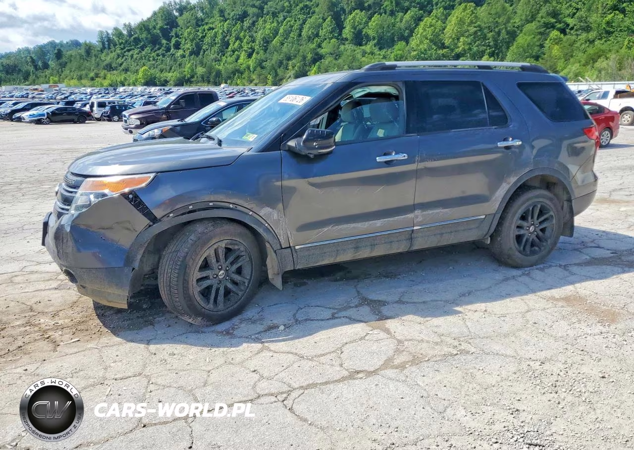 2015 Ford Explorer Xlt – zdjęcie 1 z 13