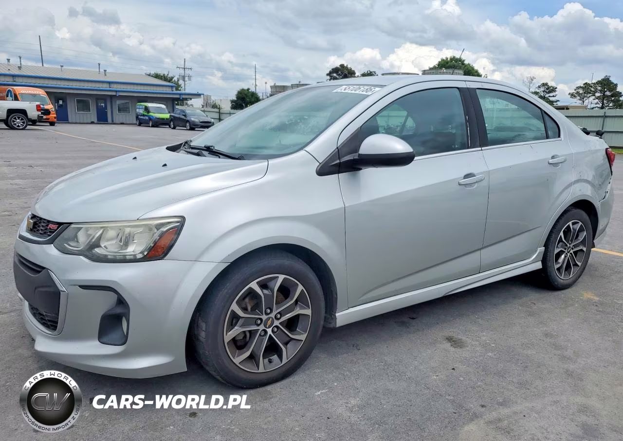 2017 Chevrolet Sonic Lt