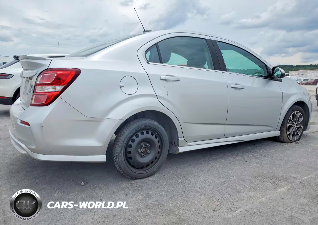 2017 Chevrolet Sonic Lt VIN:1G1JD5SH3H4123832 - 3