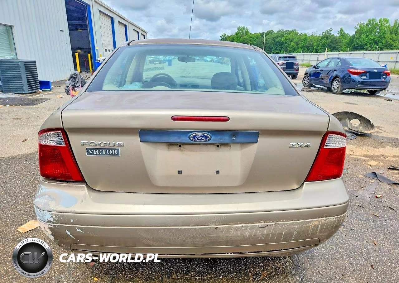 2005 Ford Focus Zx4 VIN:1FAFP34N95W261571 - 6