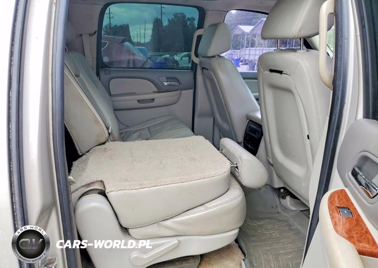 2008 GMC Yukon Xl C1500 VIN:1GKFC16038R203605 - 11