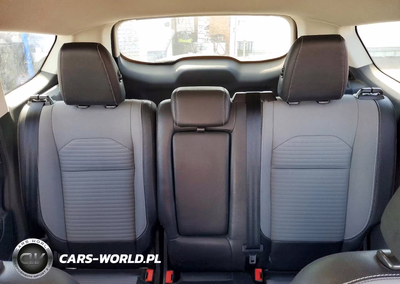 2019 Ford Escape Se VIN:1FMCU9GD4KUB29557 - 10