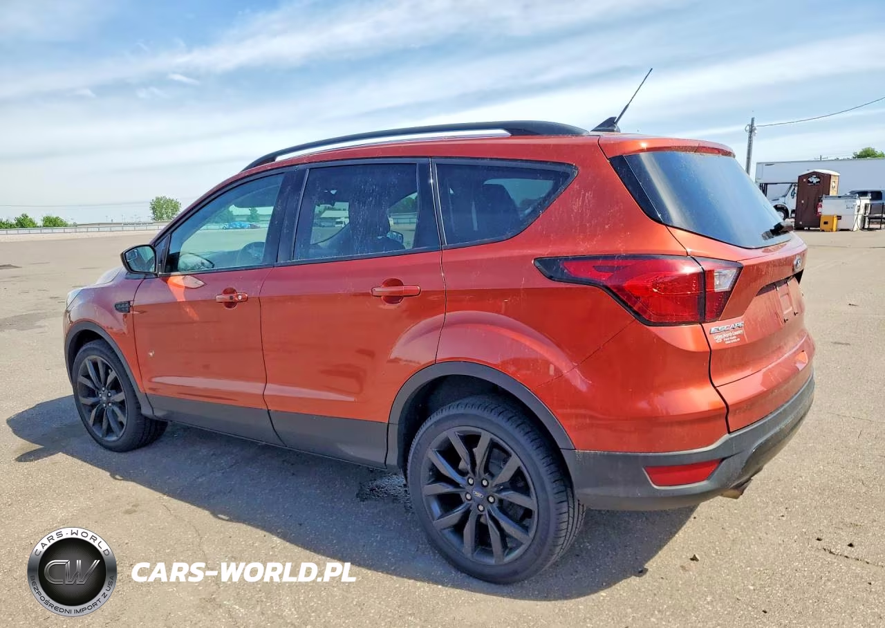 2019 Ford Escape Se VIN:1FMCU9GD4KUB29557 - 2
