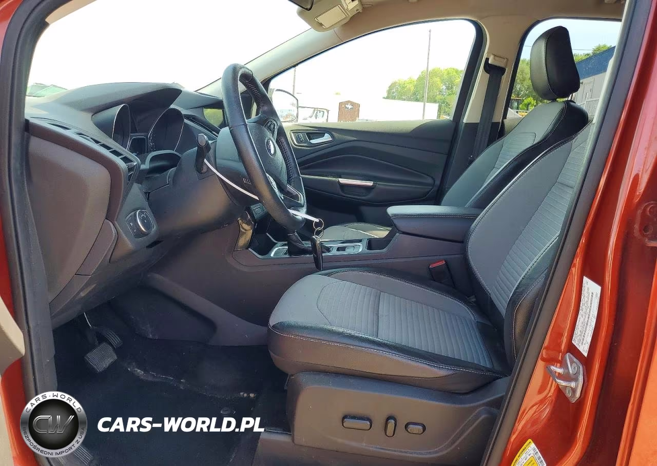 2019 Ford Escape Se VIN:1FMCU9GD4KUB29557 - 7