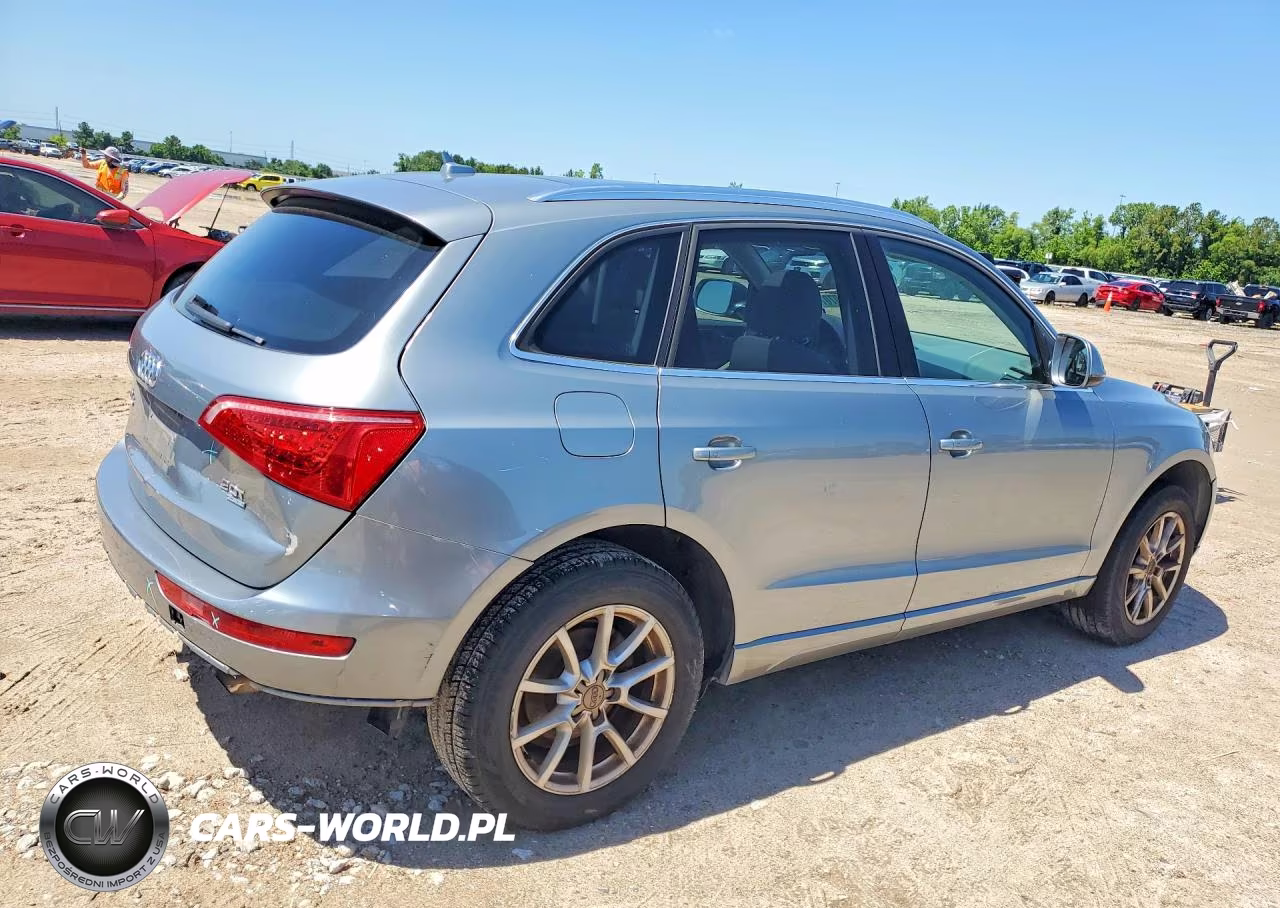 2011 Audi Q5 Premium VIN:WA1CFAFP5BA008950 - 3