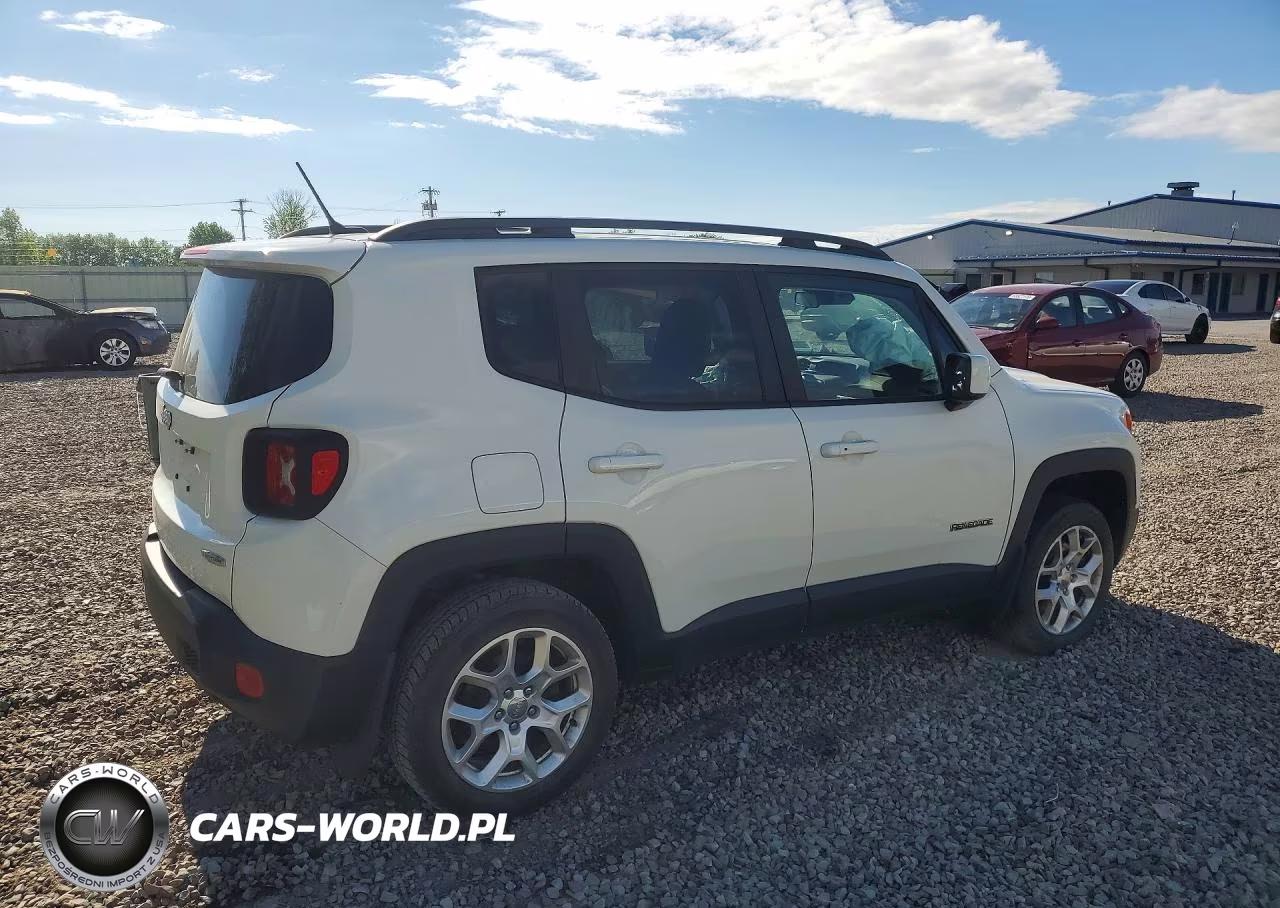 2017 Jeep Renegade Latitude VIN:ZACCJBBB3HPE54883 - 3