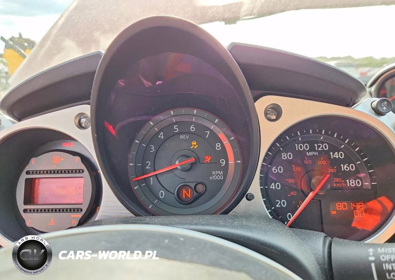 2013 Nissan 370Z Base VIN:JN1AZ4EH7DM381766 - 9