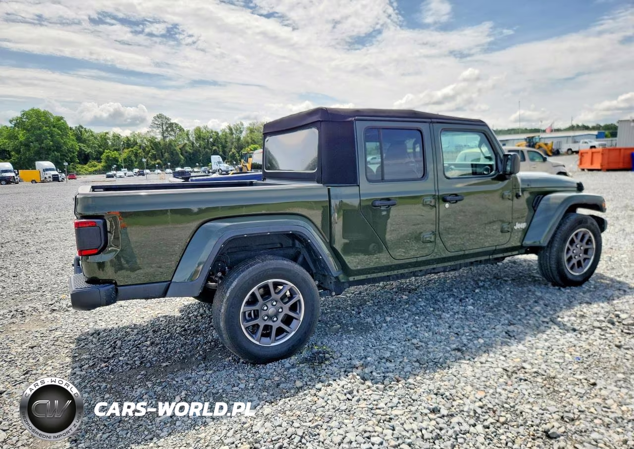 2022 Jeep Gladiator Overland VIN:1C6HJTFG2NL129487 - 3