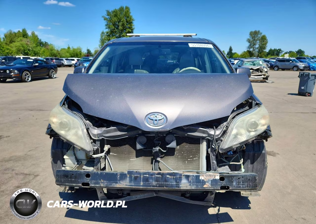 2011 Toyota Sienna Xle 8-Passenger VIN:5TDYK3DC1BS117623 - 5