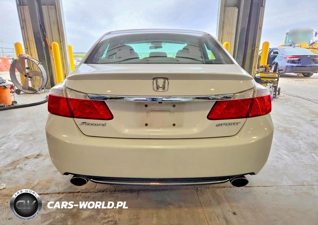 2015 Honda Accord Sport VIN:1HGCR2F57FA224176 - 6