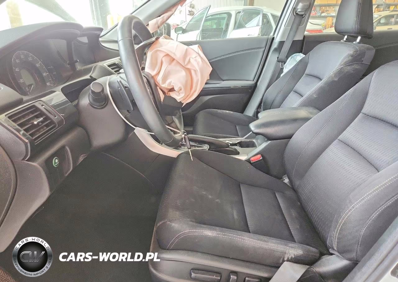 2015 Honda Accord Sport VIN:1HGCR2F57FA224176 - 7