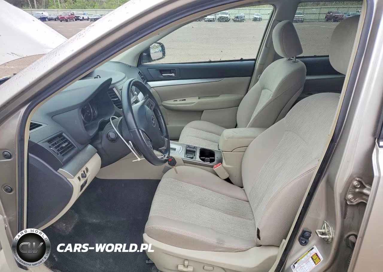 2014 Subaru Outback 2.5I Premium VIN:4S4BRBCC5E3225113 - 7