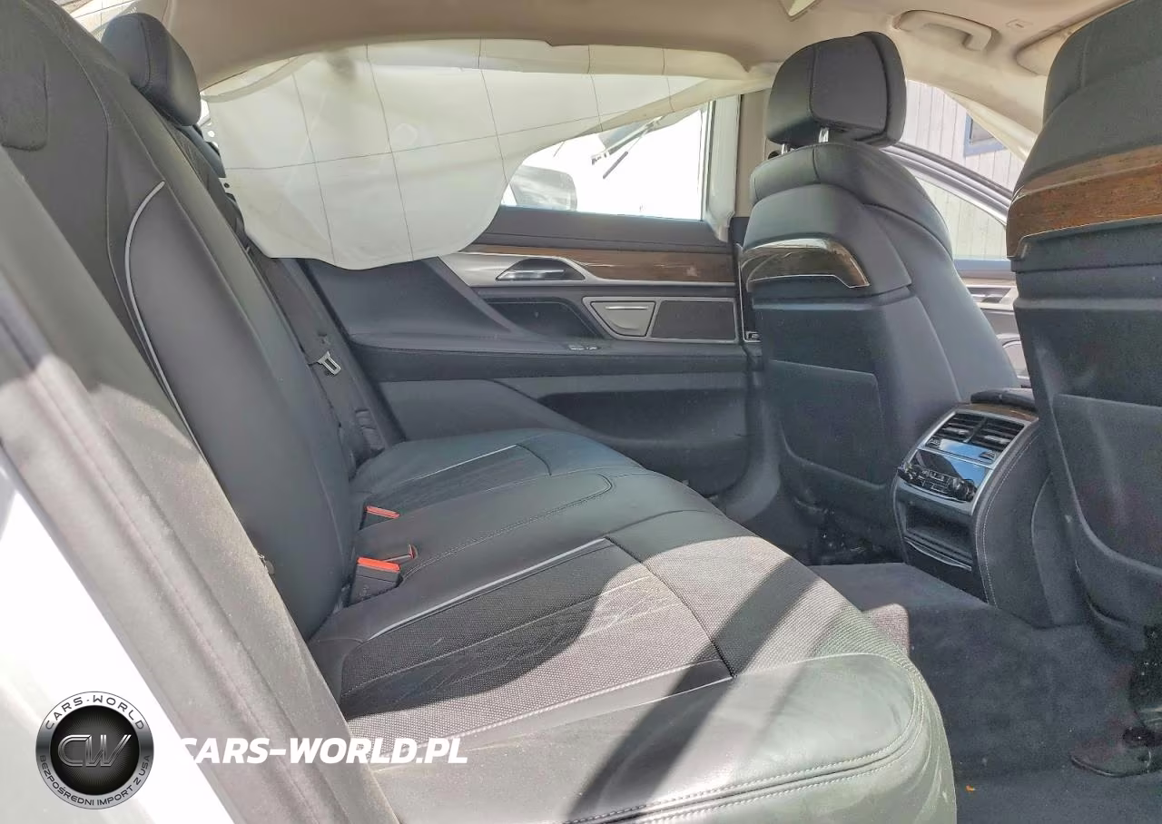 2018 BMW 750 I VIN:WBA7F0C50JGM23722 - 10