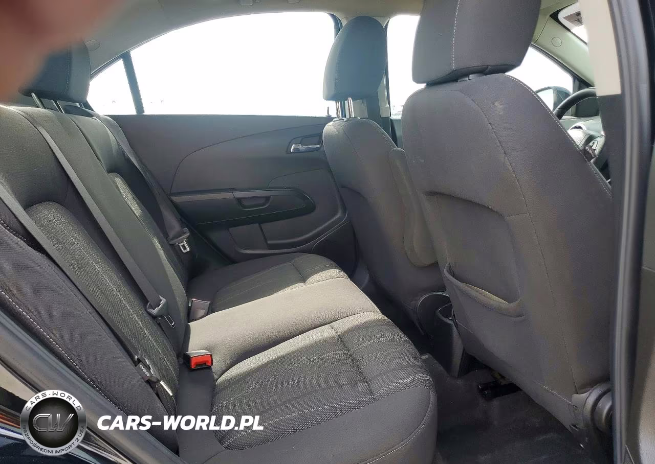 2018 Chevrolet Sonic Lt VIN:1G1JD5SH2J4104212 - 10