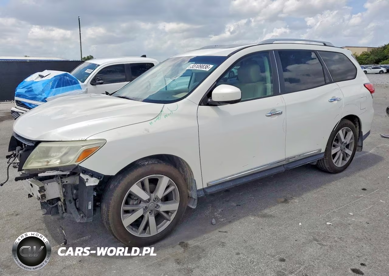 2015 Nissan Pathfinder Platinum