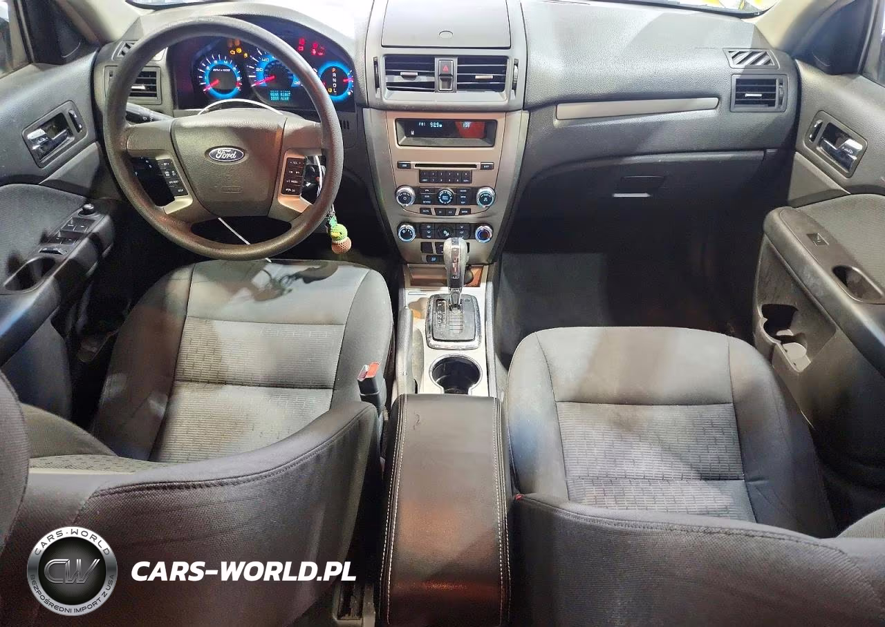 2012 Ford Fusion VIN:3FAHP0HA1CR137423 - 8
