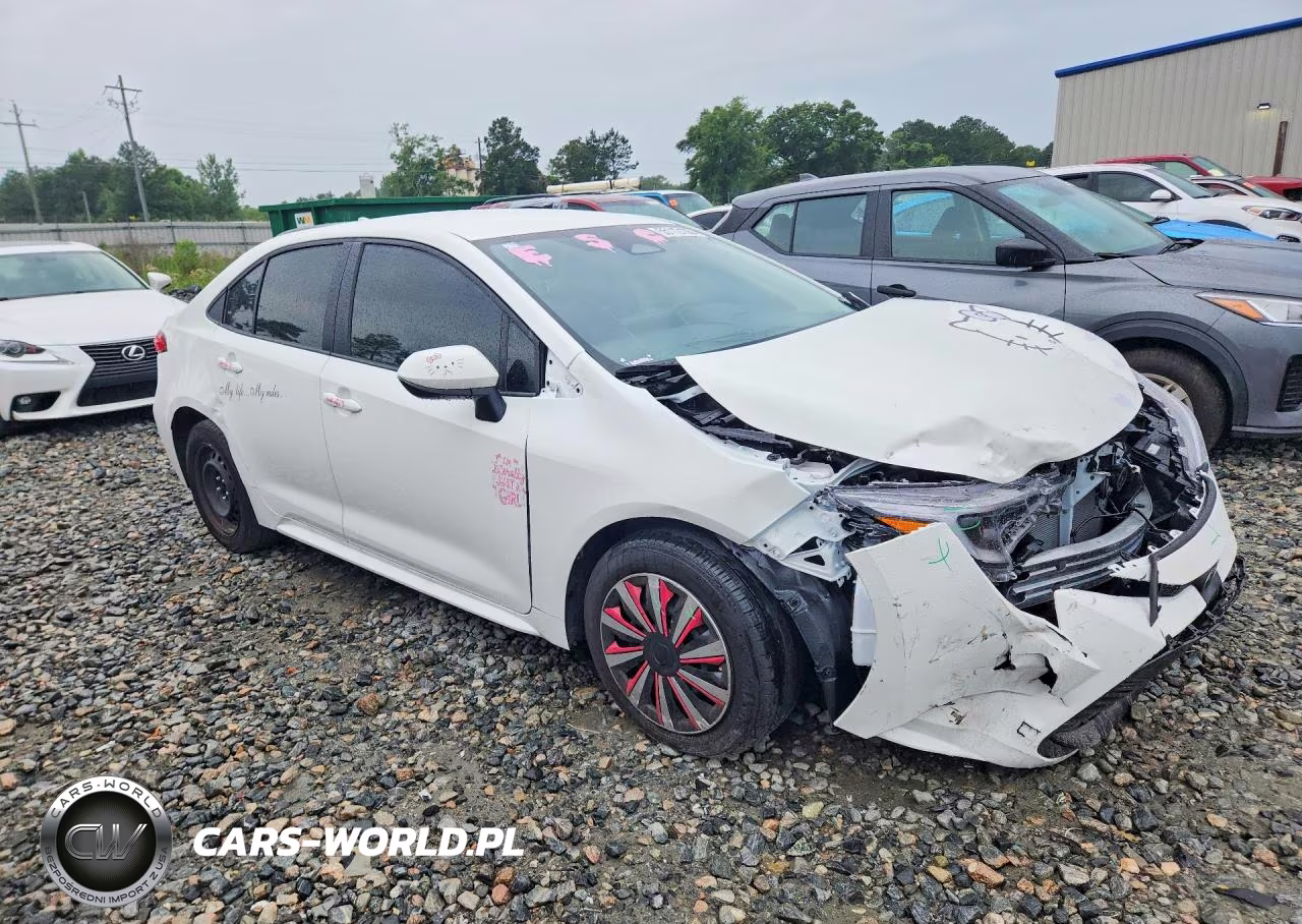 2026 Toyota Corolla Hybrid Le VIN:JTDBCMFE2T3130391 - 4