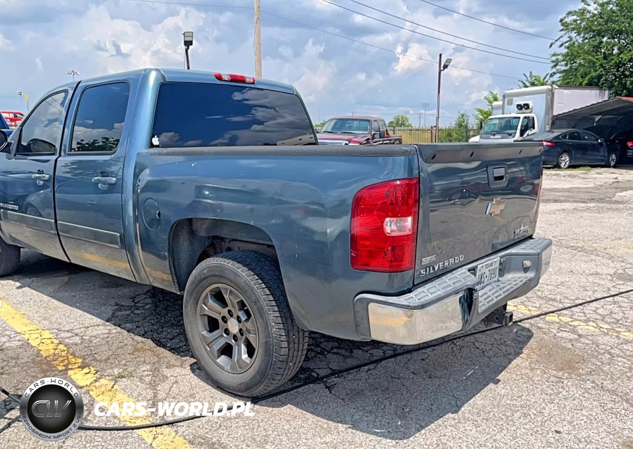 2008 Chevrolet Silverado C1500 VIN:3GCEC13028G231827 - 3