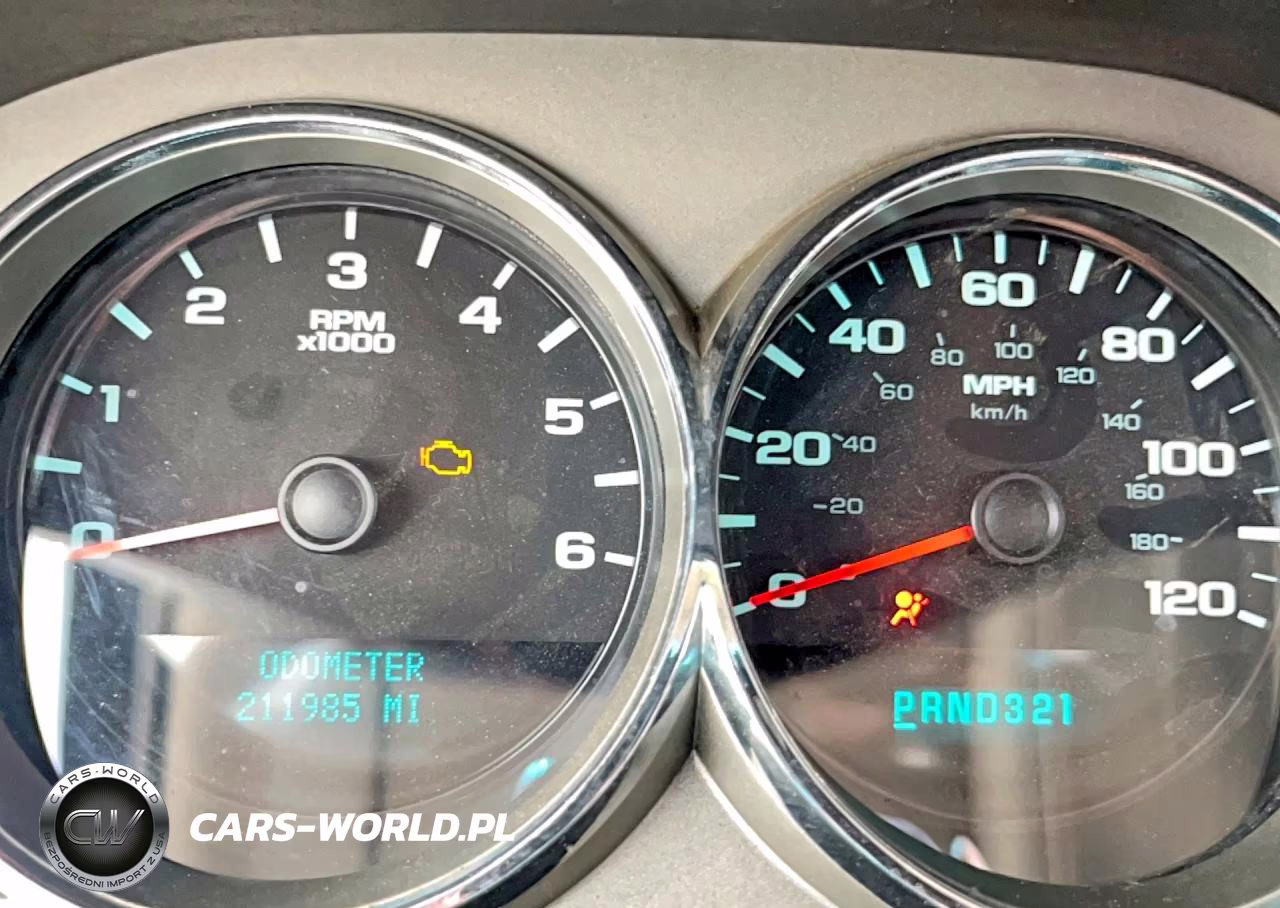 2008 Chevrolet Silverado C1500 VIN:3GCEC13028G231827 - 8