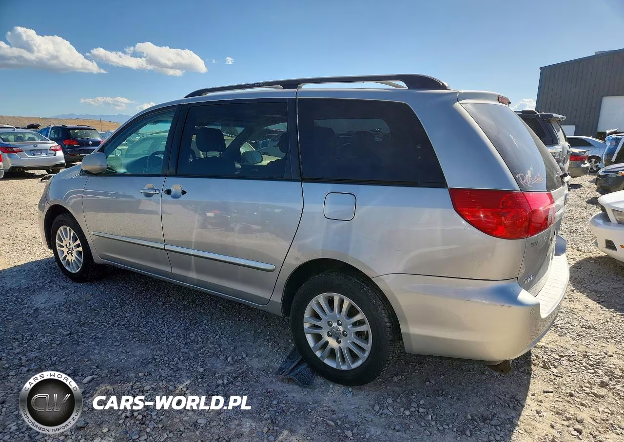 2008 Toyota Sienna Xle VIN:5TDBK22C78S021197 - 2