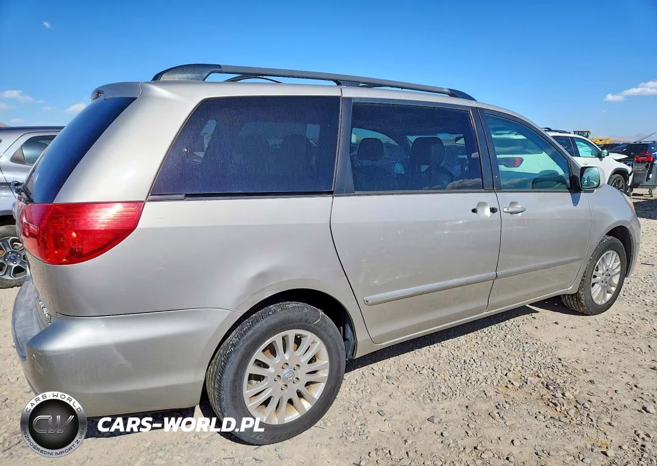2008 Toyota Sienna Xle VIN:5TDBK22C78S021197 - 3