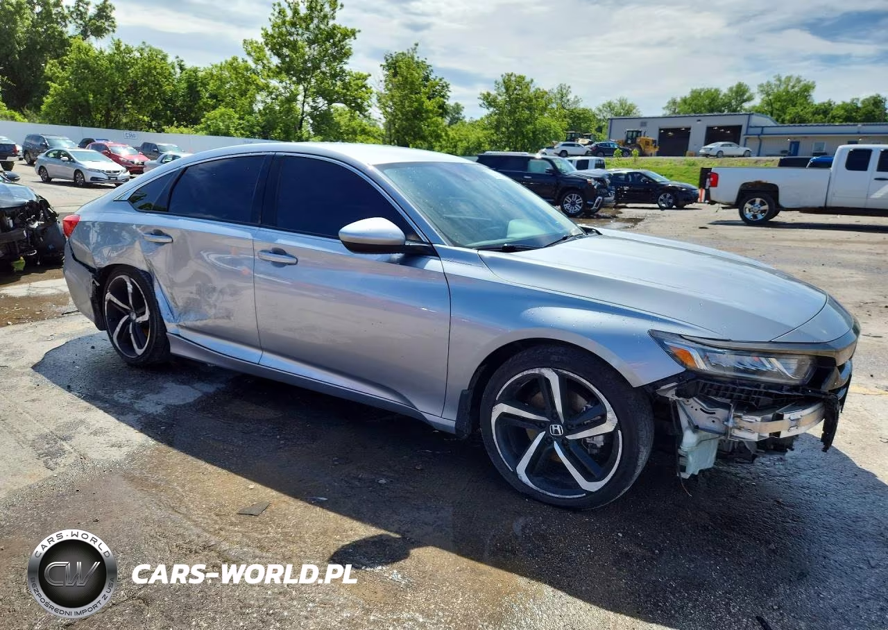 2019 Honda Accord Sport VIN:1HGCV1F34KA105418 - 4