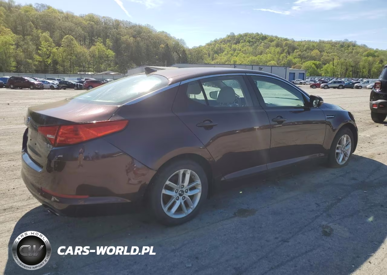 2011 Kia Optima Lx VIN:KNAGM4A7XB5126763 - 3