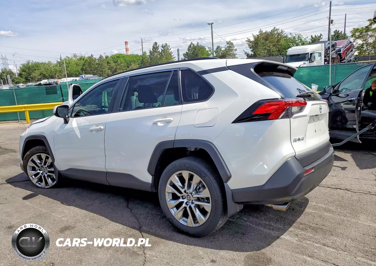 2021 Toyota Rav4 Xle Premium VIN:2T3A1RFV1MW170930 - 2