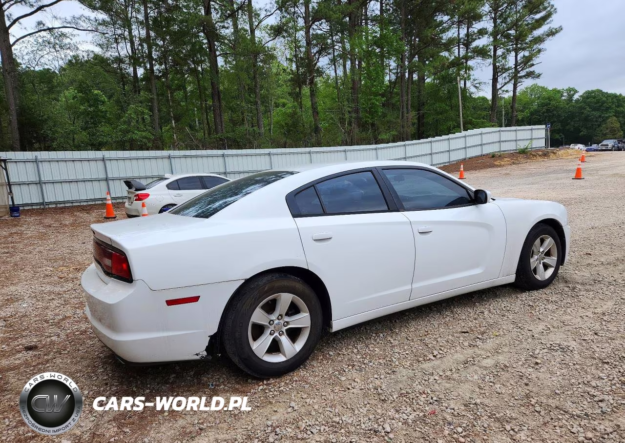 2013 Dodge Charger Se VIN:2C3CDXBG2DH550147 - 3