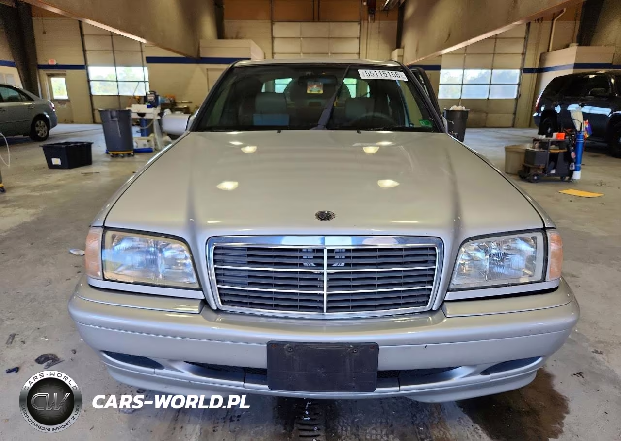 2000 Mercedes-Benz C 230 VIN:WDBHA24G1YA858021 - 5