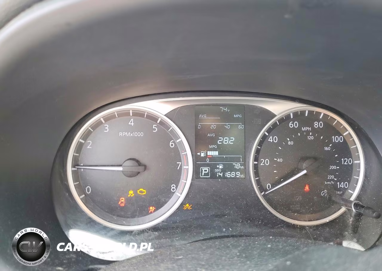 2018 Nissan Kicks S VIN:3N1CP5CU2JL537948 - 9