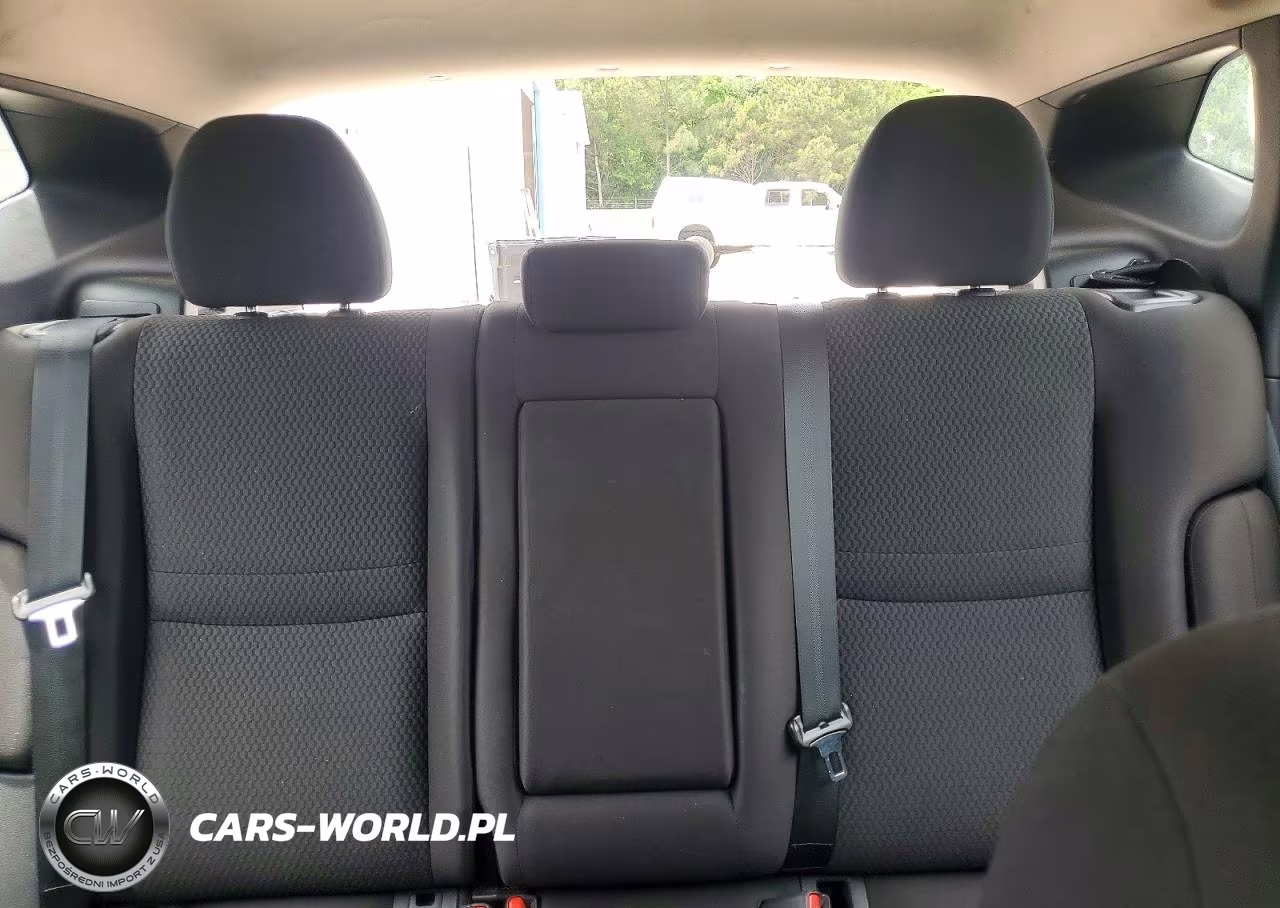 2020 Nissan Rogue Sport S VIN:JN1BJ1CV0LW282504 - 10