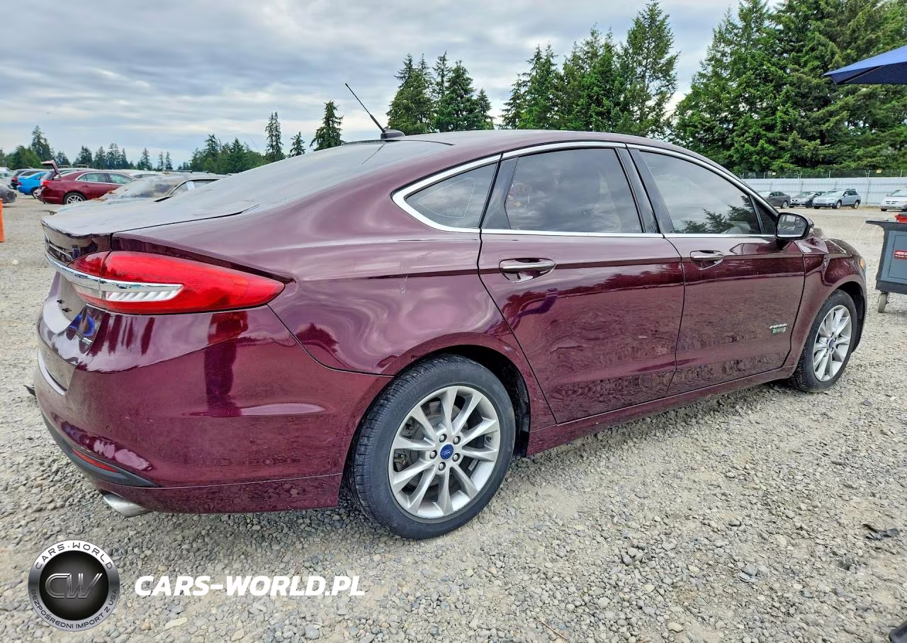 2017 Ford Fusion Se Phev VIN:3FA6P0PU2HR207702 - 3