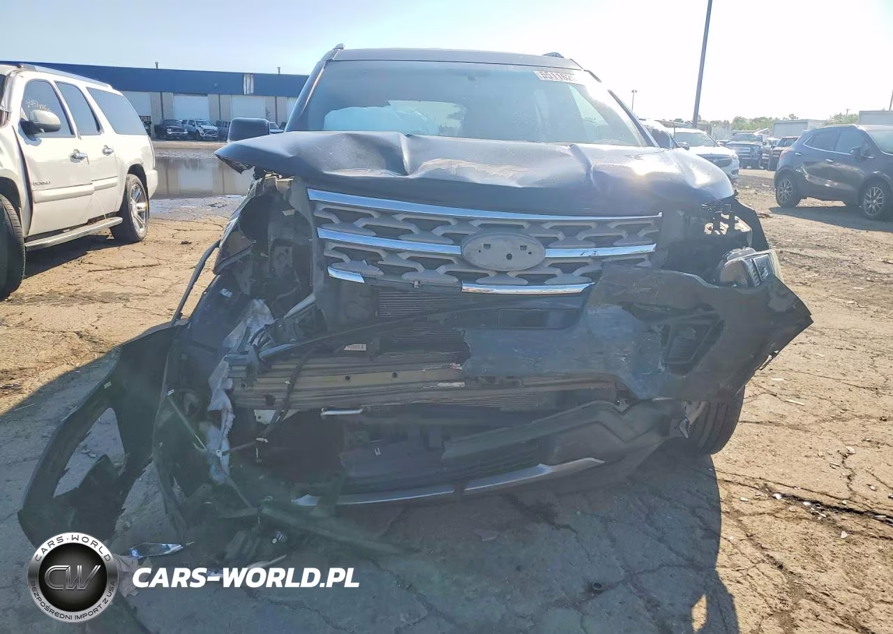 2018 Ford Explorer Xlt VIN:1FM5K8D86JGC04398 - 5