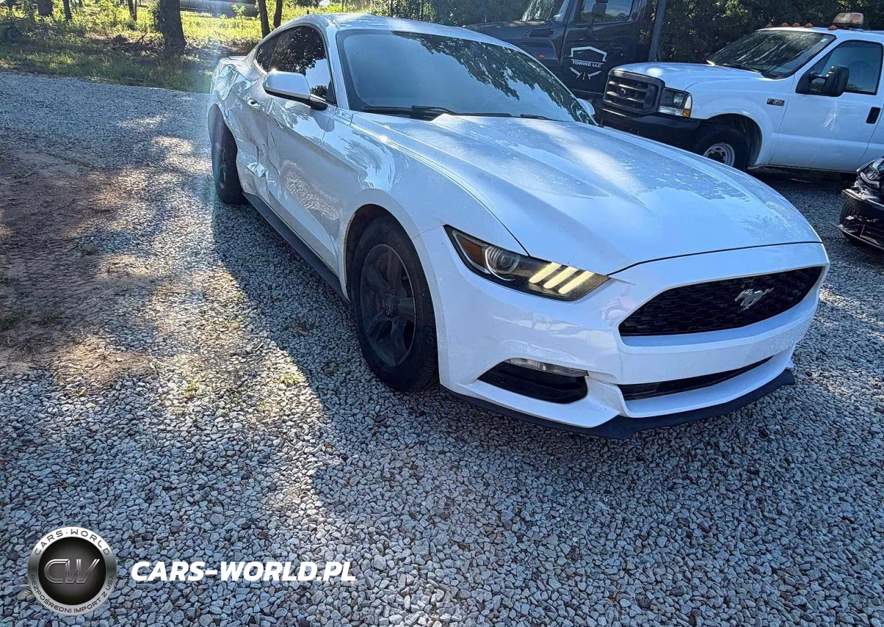 2016 Ford Mustang V6