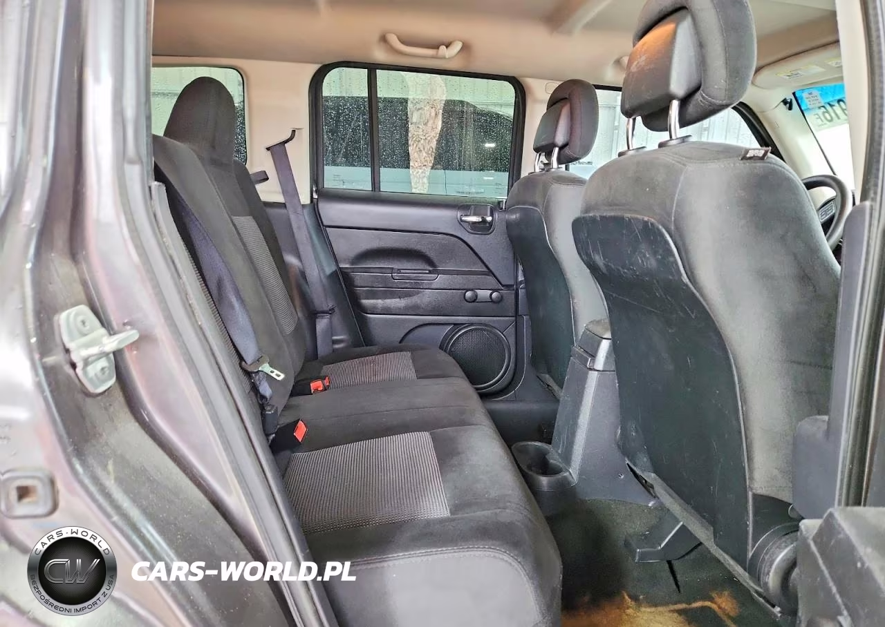 2015 Jeep Patriot Sport VIN:1C4NJPBB1FD349938 - 11